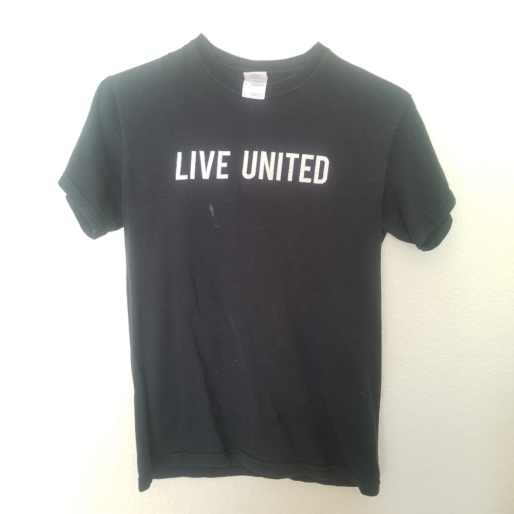 LIVE UNITED Preloved Top